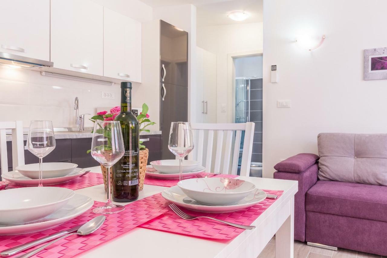 Apartment Taja Ližnjan Eksteriør billede
